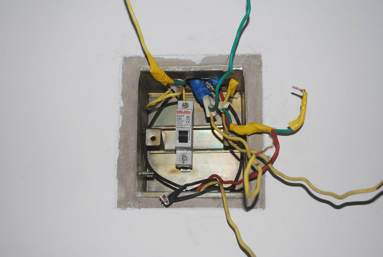 Circuit Breaker