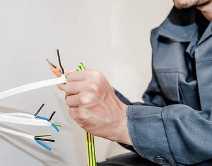 Highly Qualified electrician